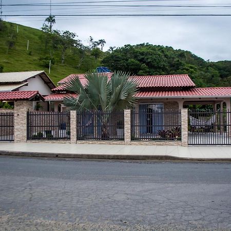 Pe Do Morro Pousada Penha  Exterior photo